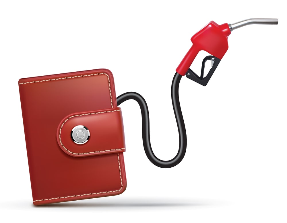 10 simple fuel-saving tips explained